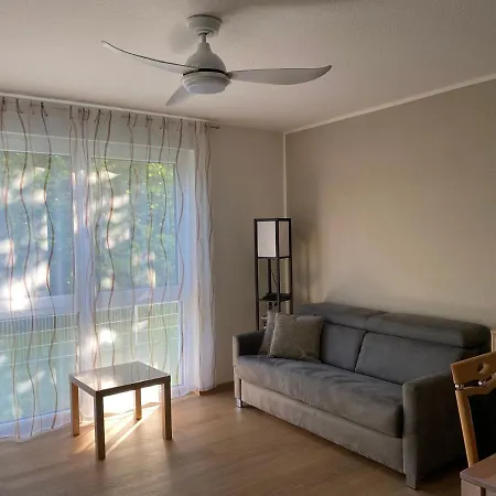 Helles Mit Terrasse Daire